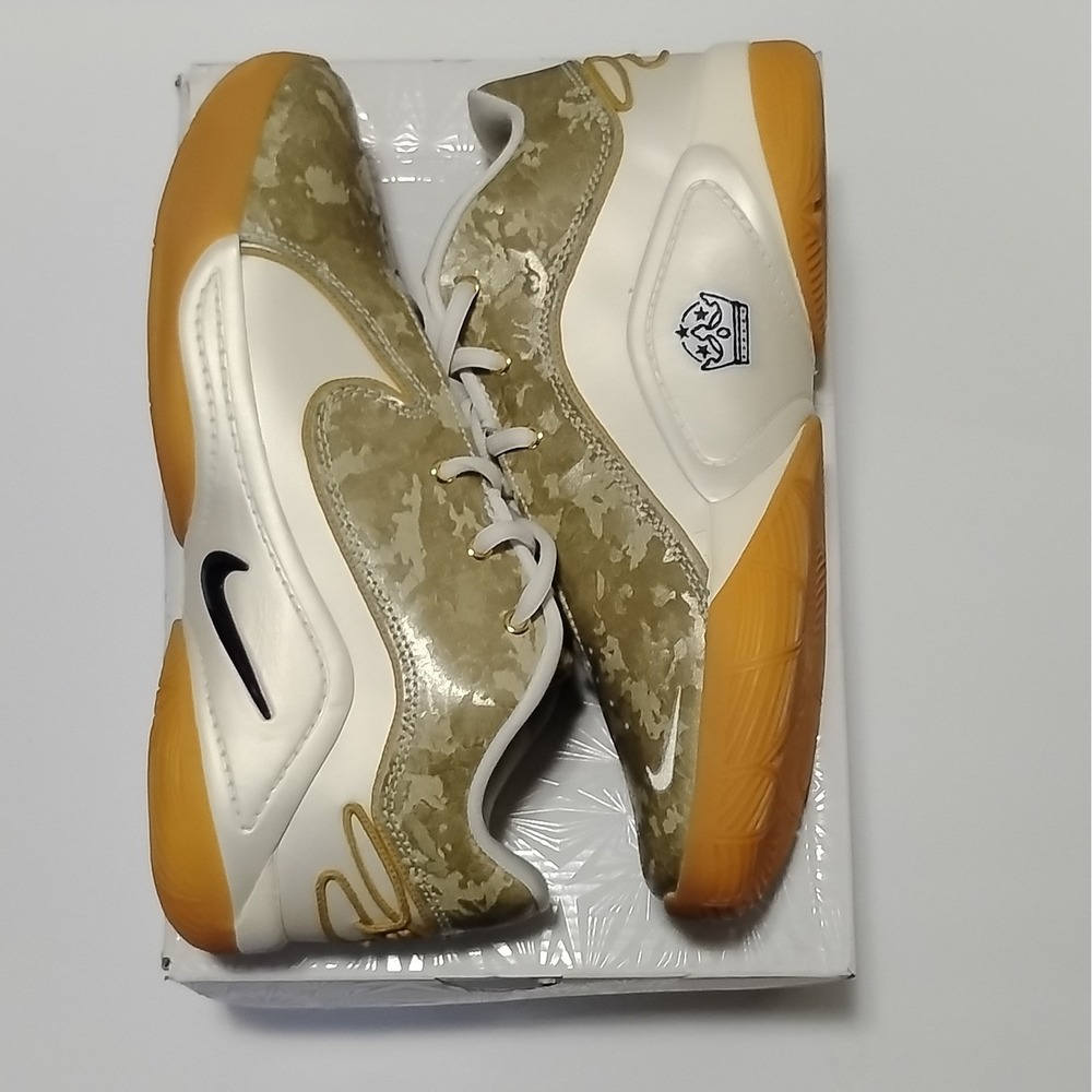 Nike LeBron XXII KC (GS) Sneaker "King of the Court" 6.5Y FZ7308-100 - Picture 5 of 6